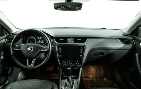 Skoda Octavia, 2019 год, 1 949 700 рублей, 13 фотография