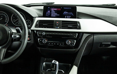 BMW 3 серия, 2016 год, 1 949 700 рублей, 14 фотография