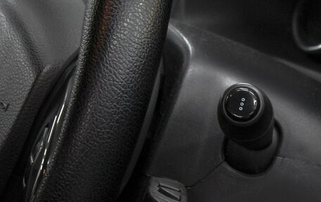 Renault Logan II, 2015 год, 849 900 рублей, 11 фотография