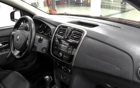 Renault Logan II, 2015 год, 849 900 рублей, 6 фотография