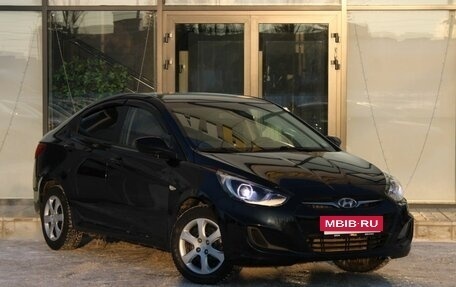 Hyundai Solaris II рестайлинг, 2011 год, 850 000 рублей, 3 фотография