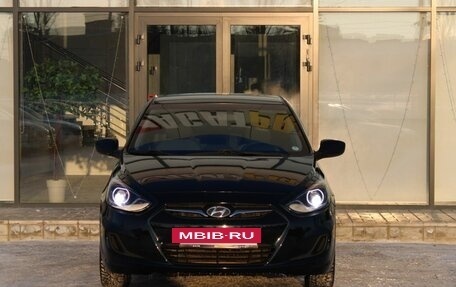 Hyundai Solaris II рестайлинг, 2011 год, 850 000 рублей, 2 фотография