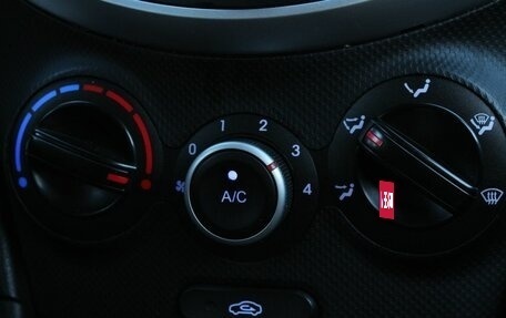 Hyundai Solaris II рестайлинг, 2011 год, 850 000 рублей, 19 фотография