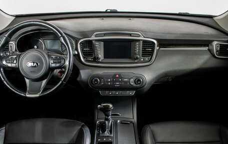 KIA Sorento III Prime рестайлинг, 2016 год, 2 320 000 рублей, 11 фотография