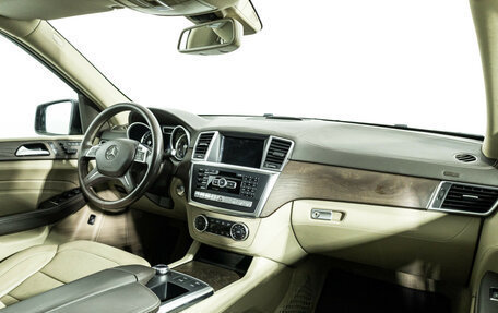 Mercedes-Benz M-Класс, 2015 год, 2 849 700 рублей, 9 фотография