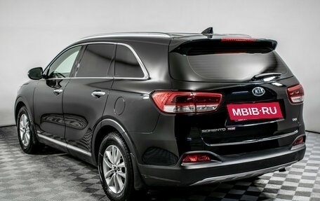 KIA Sorento III Prime рестайлинг, 2016 год, 2 320 000 рублей, 7 фотография