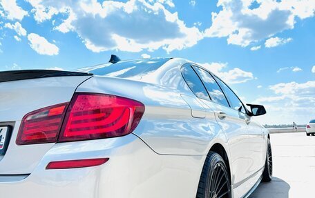 BMW 5 серия, 2011 год, 1 850 000 рублей, 11 фотография