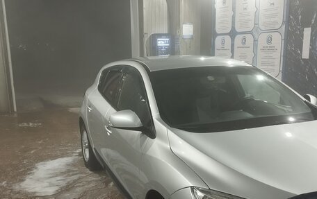 Renault Megane III, 2012 год, 620 000 рублей, 2 фотография