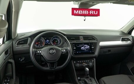 Volkswagen Tiguan II, 2019 год, 2 547 444 рублей, 6 фотография