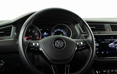 Volkswagen Tiguan II, 2019 год, 2 547 444 рублей, 13 фотография