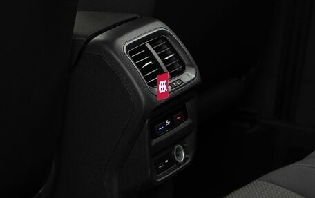 Volkswagen Tiguan II, 2019 год, 2 547 444 рублей, 12 фотография