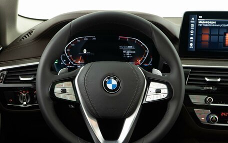 BMW 5 серия, 2022 год, 5 449 999 рублей, 13 фотография