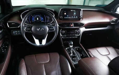 Hyundai Santa Fe IV, 2018 год, 2 697 000 рублей, 6 фотография