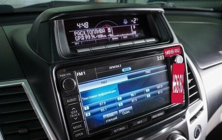 Mitsubishi Pajero Sport II рестайлинг, 2015 год, 1 927 000 рублей, 19 фотография