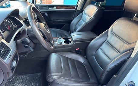 Volkswagen Touareg III, 2012 год, 2 300 000 рублей, 17 фотография