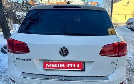 Volkswagen Touareg III, 2012 год, 2 300 000 рублей, 6 фотография