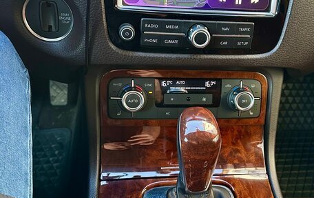 Volkswagen Touareg III, 2012 год, 2 300 000 рублей, 20 фотография