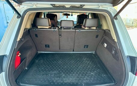 Volkswagen Touareg III, 2012 год, 2 300 000 рублей, 28 фотография