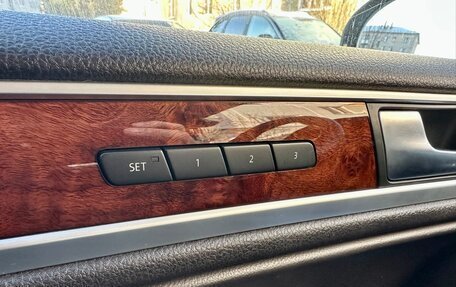 Volkswagen Touareg III, 2012 год, 2 300 000 рублей, 23 фотография