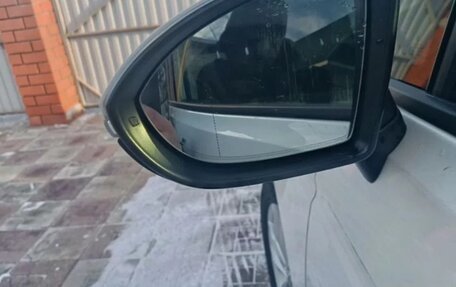 Volkswagen Touran III, 2019 год, 2 100 000 рублей, 11 фотография