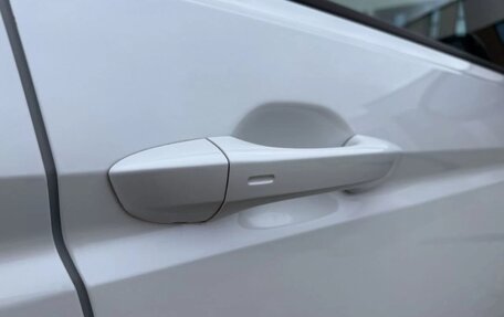 Volkswagen Touran III, 2019 год, 2 100 000 рублей, 20 фотография