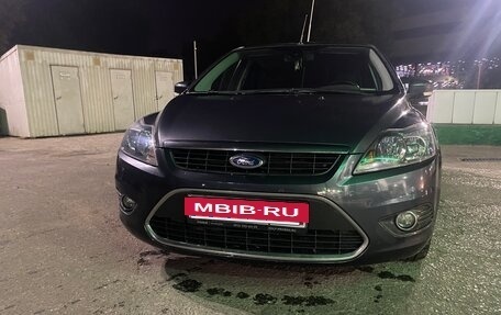 Ford Focus II рестайлинг, 2011 год, 700 000 рублей, 2 фотография