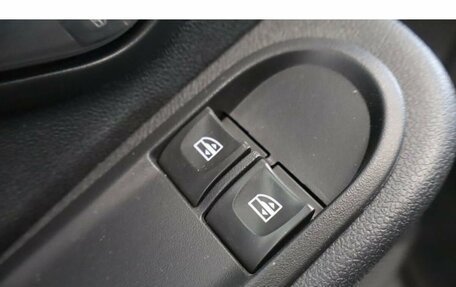 Nissan Terrano III, 2017 год, 1 333 000 рублей, 15 фотография