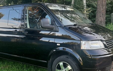 Volkswagen Transporter T5 рестайлинг, 2008 год, 1 850 000 рублей, 2 фотография