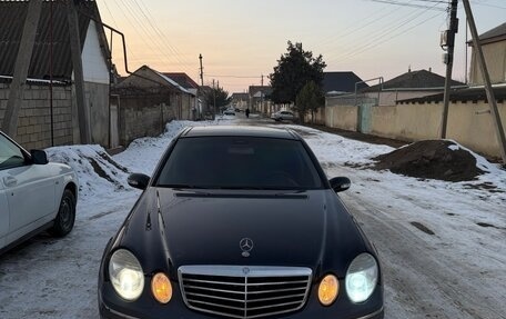 Mercedes-Benz E-Класс, 2003 год, 978 000 рублей, 13 фотография