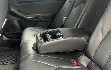 Toyota Avalon, 2021 год, 2 990 000 рублей, 13 фотография