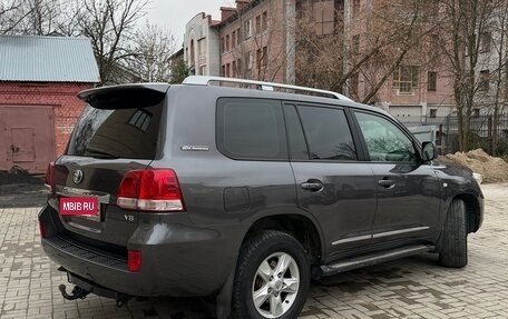 Toyota Land Cruiser 200, 2010 год, 2 750 000 рублей, 5 фотография
