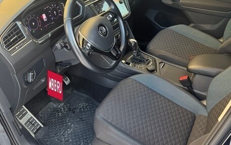 Volkswagen Tiguan II, 2019 год, 3 400 000 рублей, 9 фотография