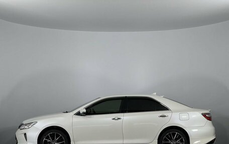 Toyota Camry, 2017 год, 1 999 990 рублей, 8 фотография