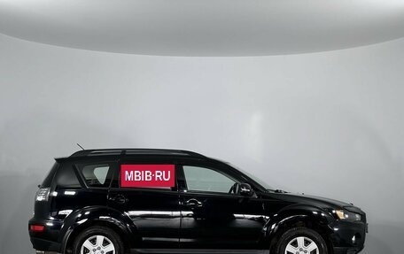 Mitsubishi Outlander III рестайлинг 3, 2011 год, 1 235 000 рублей, 4 фотография