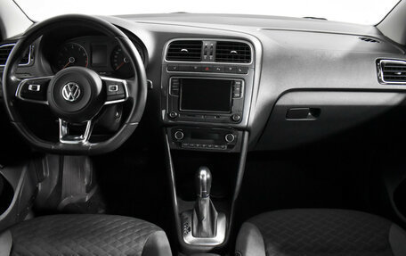 Volkswagen Polo VI (EU Market), 2019 год, 1 420 000 рублей, 13 фотография