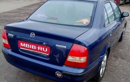 Mazda 323, 2000 год, 300 000 рублей, 3 фотография
