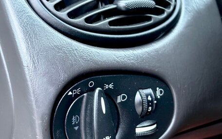 Ford Focus IV, 2004 год, 240 000 рублей, 26 фотография