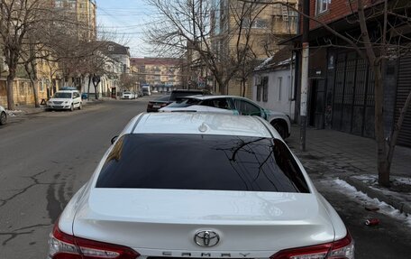 Toyota Camry, 2019 год, 2 780 000 рублей, 4 фотография