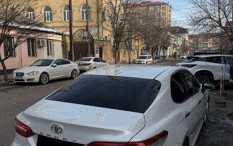 Toyota Camry, 2019 год, 2 780 000 рублей, 2 фотография