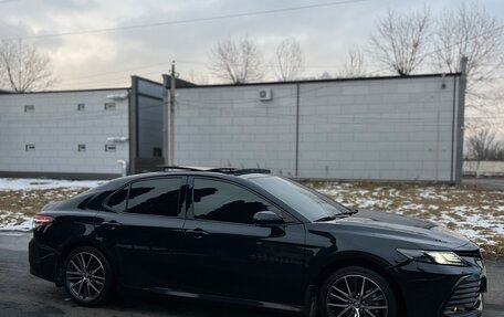 Toyota Camry, 2023 год, 3 800 000 рублей, 9 фотография