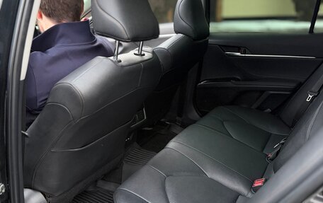 Toyota Camry, 2023 год, 3 800 000 рублей, 28 фотография