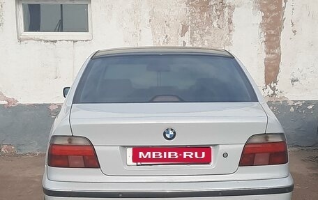 BMW 5 серия, 1997 год, 700 000 рублей, 3 фотография