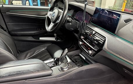 BMW 5 серия, 2020 год, 5 850 000 рублей, 4 фотография