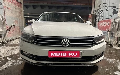 Volkswagen Passat B8 рестайлинг, 2018 год, 1 650 000 рублей, 9 фотография