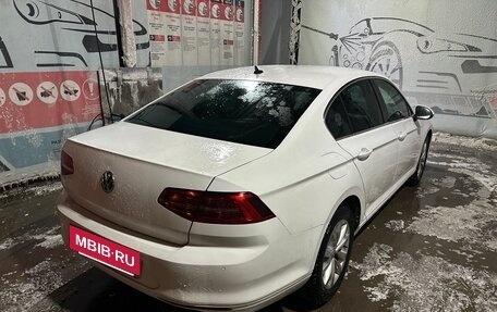 Volkswagen Passat B8 рестайлинг, 2018 год, 1 650 000 рублей, 7 фотография