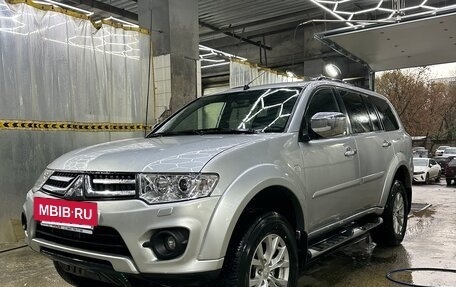 Mitsubishi Pajero Sport II рестайлинг, 2013 год, 3 400 000 рублей, 3 фотография