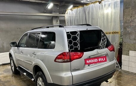Mitsubishi Pajero Sport II рестайлинг, 2013 год, 3 400 000 рублей, 17 фотография