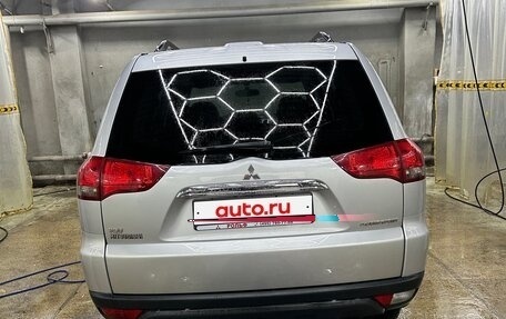 Mitsubishi Pajero Sport II рестайлинг, 2013 год, 3 400 000 рублей, 18 фотография