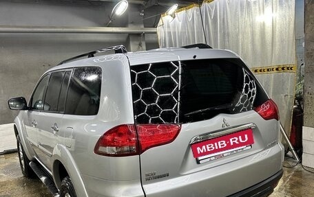 Mitsubishi Pajero Sport II рестайлинг, 2013 год, 3 400 000 рублей, 21 фотография