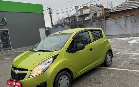 Chevrolet Spark III, 2012 год, 640 000 рублей, 2 фотография